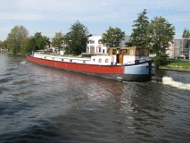 De Ark varend door Brugge op 4 oktober 2010